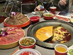 -生活如沸·顺德水牛奶火锅(大学路店)