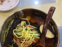 -服务大楼冷面(延大店)