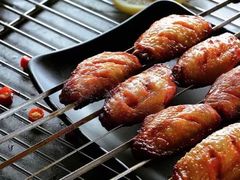 鸡翅-洞庭洲·防空洞火锅·铜锅涮肉·烧烤(新百广场店)