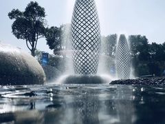 -上海滴水湖皇冠假日酒店