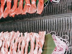 -红鼎豆捞·非遗鲍皇汤火锅(宝丰路店)