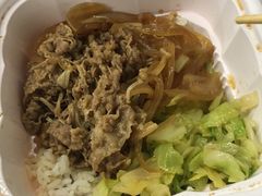 -南城香·饭香串香馄饨香(青年路店)