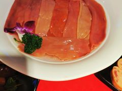 -二荆条·蜀鲜汇城市森林火锅