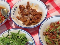 -笨豆腐居民楼菜馆•江西小炒(天津开发区店)