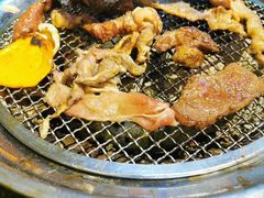 -鑫釜山海鲜烧烤(鑫丰国际店)