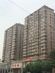 入口-官园珠宝城(富通大厦店)