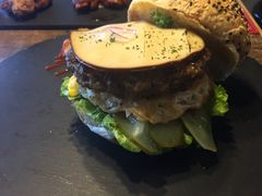 -HIGH FIVE哈福手工汉堡(桂林路店)