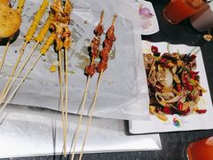 -卞二小串·鹤岗烧烤·坑烤(永定路店)