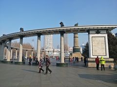 -人民防洪胜利纪念塔