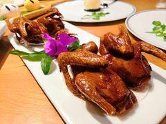 脆皮带汁乳鸽-天府掌柜(九眼桥店)