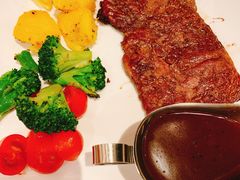 黑椒小牛排披萨-必胜客(唐延店)