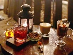-脚下咖啡·CHILL酒馆(灵光东巷店)