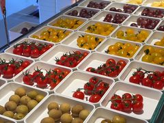 -涨巢·潮玩水疗局