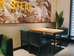 -豪客来牛排(重庆三峡广场步行街1704店)