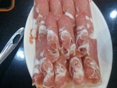 -呷哺呷哺(普陀乐购真北店)