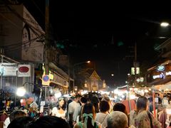 -周日夜市