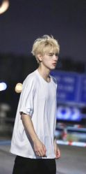 -贝勒爷专业男发