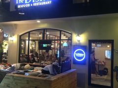 -The Dishes Seafood & Restaurant