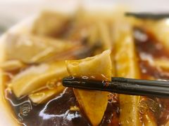 -杨记灌肠(食品街店)