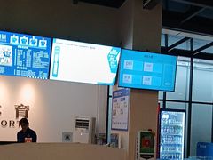 -奥冠体育华师附中恒温游泳馆