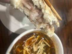 -王魁腊汁肉夹馍(柿园路店)