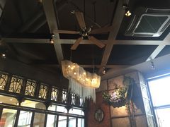 -玛格萝妮(汇智国际商业中心店)
