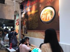 等位区-林氏沙茶面·闽南必尝小吃(福建路店)
