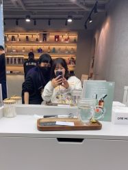 -变画·发型STUDIO