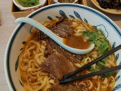 -康师傅私房牛肉面(马泉营奥莱店)