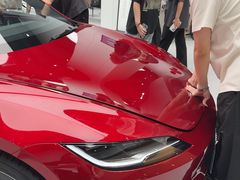 -TESLA 特斯拉(广州天环广场体验店)