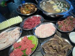 -牛一煲美食(江高店)