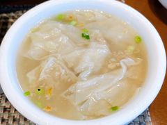 崖口鲜虾云吞-香山家宴