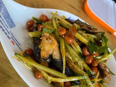 -杨氏青龙虾·羊蝎子(托乐嘉店)