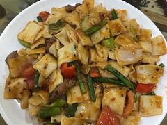 -陇上全荟兰州传统牛肉面(延吉路店)