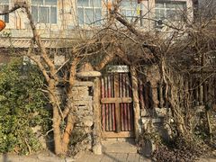 -斯多格书乡(北京大学畅春园店)
