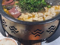 -探鱼·鲜青椒爽麻烤鱼(天河优托邦店)