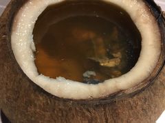椰子炖竹丝鸡-老廣食堂(区庄店)