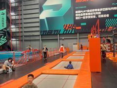 -极限PLAY运动娱乐新世界·团建派对潮玩休闲馆·室内蹦极高空游乐园