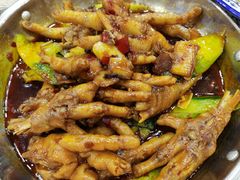 -江城燕子大排档(江汉路步行街店)