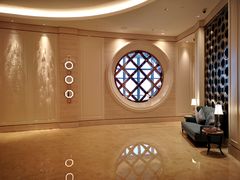 -珠海瑞吉酒店游泳池