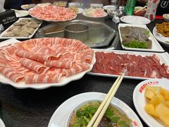 -辣川婆鲜肉自助串串香(三台子店)