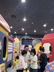 -MELAND CLUB亲子乐园·派对·餐厅(北京芳圆里ID MALL店)