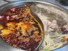 -沸炉重庆老火锅(军事博物馆店)