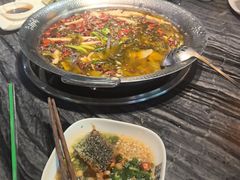 -老船舫·现做活鲜鱼馆(东郊记忆店)