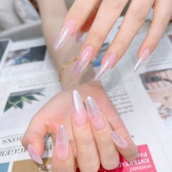 -七彩虹美甲美睫 半永久