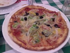 9吋特制比萨-香草叶披萨·咖啡·啤酒(翰林邻里中心店)