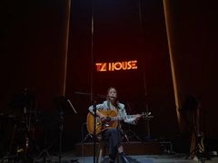 -TZ House音乐现场(来福士中心店)