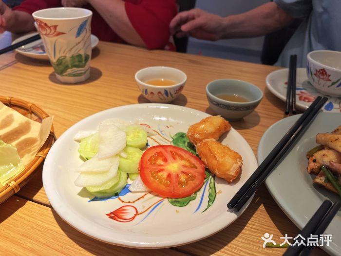 大头虾越式风味餐厅(光明广场店)越式香炸墨鱼卷图片