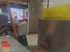 -麦当劳(北京大兴机场二层国内到达(安检外)店)