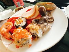 -圣丰索菲特·2 On 988 Café 自助餐厅